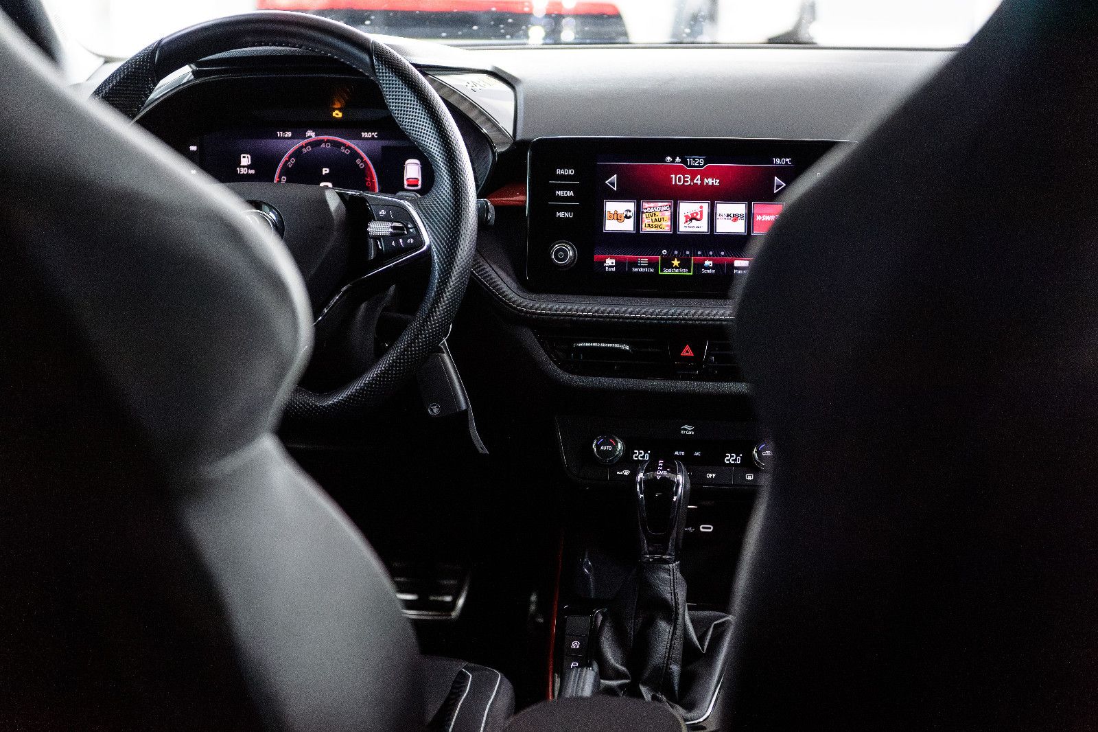 Fahrzeugabbildung SKODA Fabia Monte Carlo 1.0 TSI DSG LED+KAM+GRA+APP