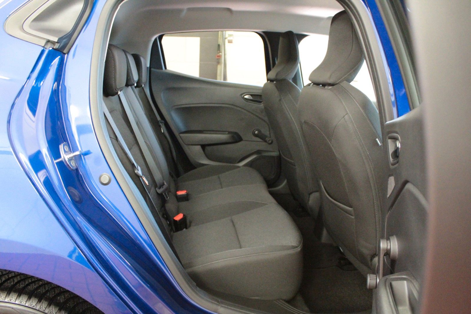 Fahrzeugabbildung Renault Clio TCe 90 Evolution *Style*&*Safety-Paket*