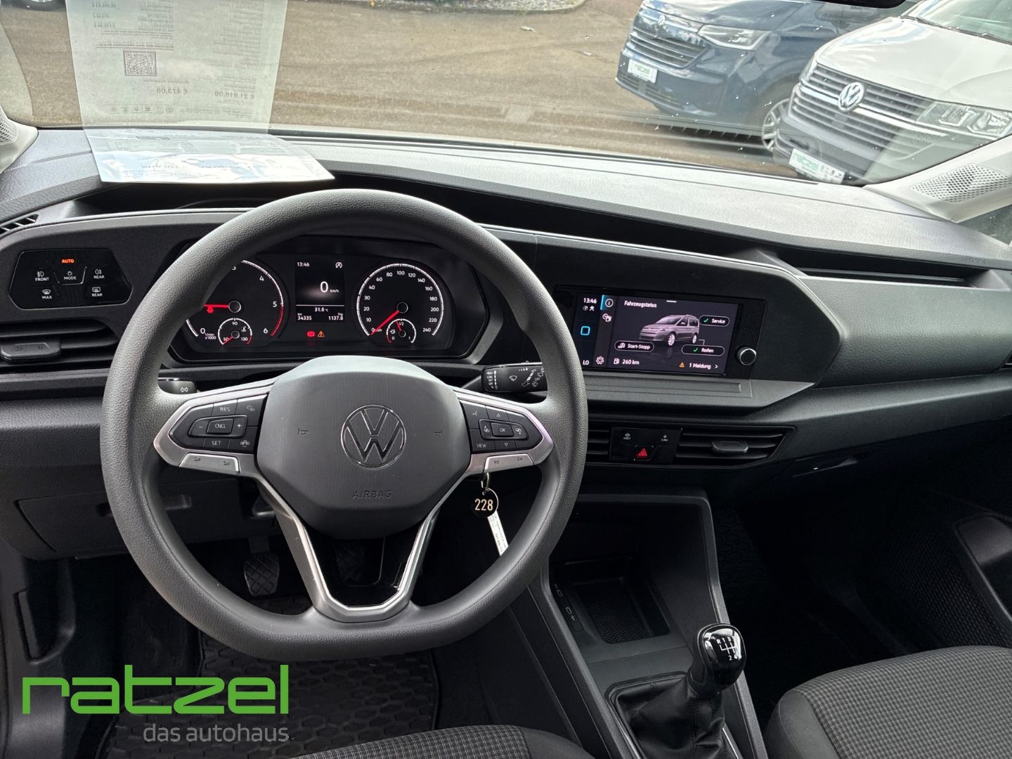 Fahrzeugabbildung Volkswagen Caddy Cargo KR 2.0 TDI AHK Kamera Klimaaut. DAB