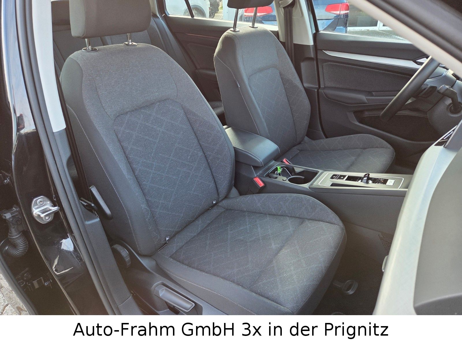 Volkswagen Golf VIII Variant Life LED NAVI foto 19