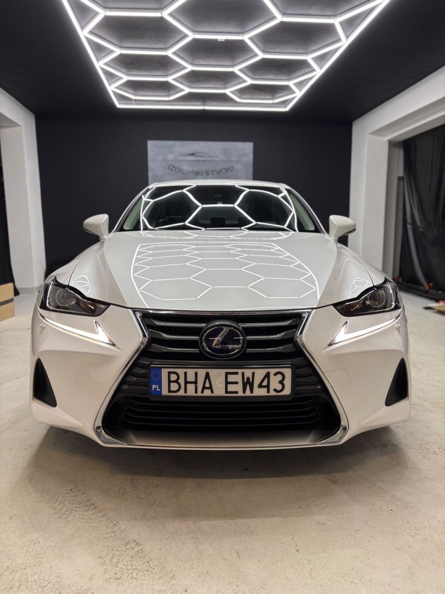LEXUS IS 300