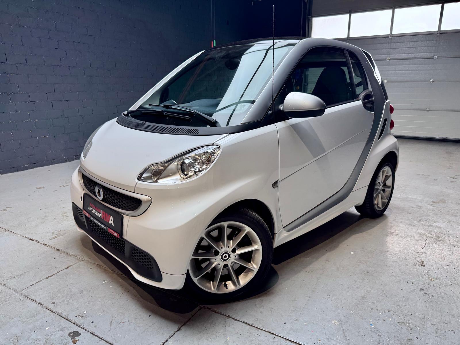Smart Fortwo Micro Hybrid Drive 52 kW+WHITE+PANO+KLIMA