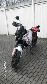 Ducati Desert X - DUCATI X DESERT