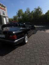 Mercedes-Benz 300 CE 24V Cabrio - gebrauchte Mercedes-Benz E 300 aus dem Jahr 1993