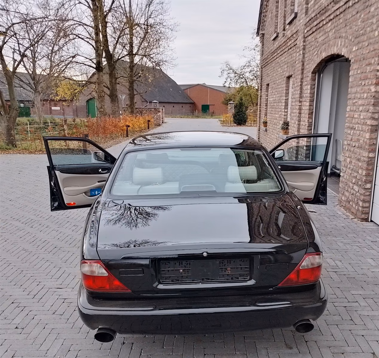 Jaguar XJR 4.0 XJR ( akt. DEKRA Gutachten liegt vor )