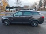 Lada Vesta 1.6 16V SW Cross Comfort, Kompl. Neu. Serv - Lada Vesta aus 2018