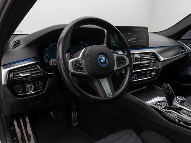 Foto Nummer 21: BMW 530e