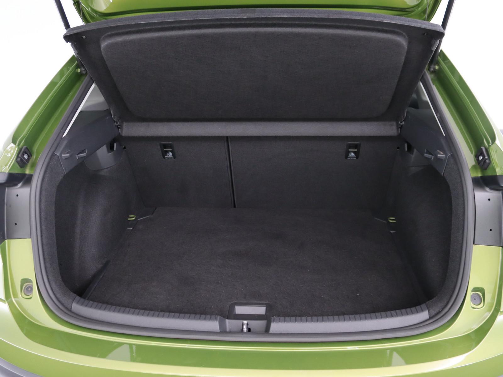 Volkswagen Taigo 1.0 TSI Style MATRIX-LED PANO NAVI KAMERA