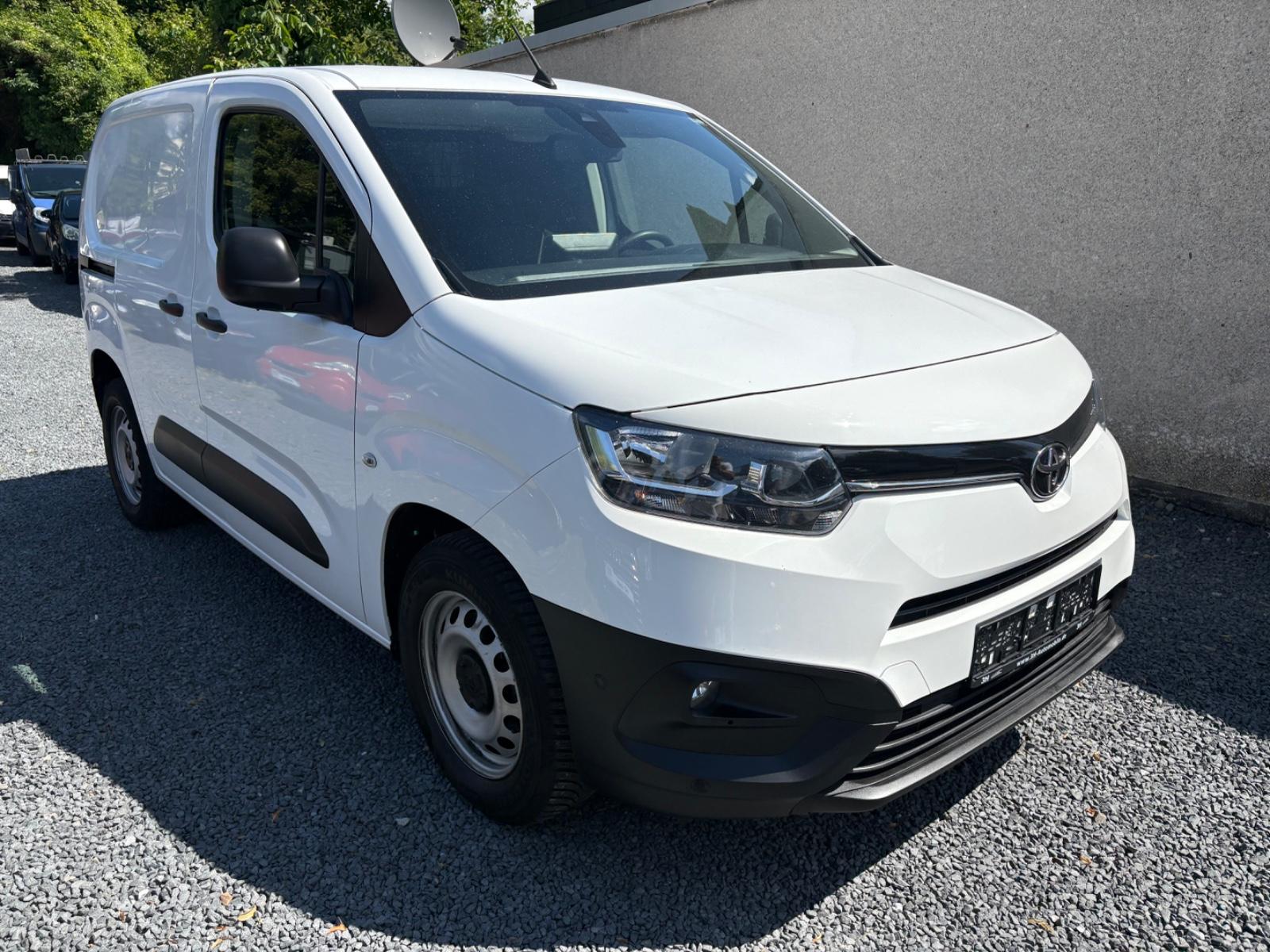 Toyota Proace City/Klima/Navi/PDC