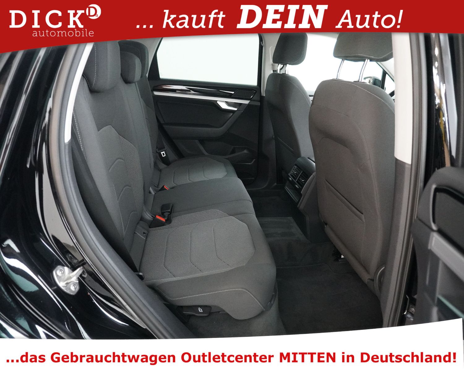 Fahrzeugabbildung Volkswagen Touareg 3.0d 4Mot DSG NAV+LED+AHK+PDC+TEMP+APPLE