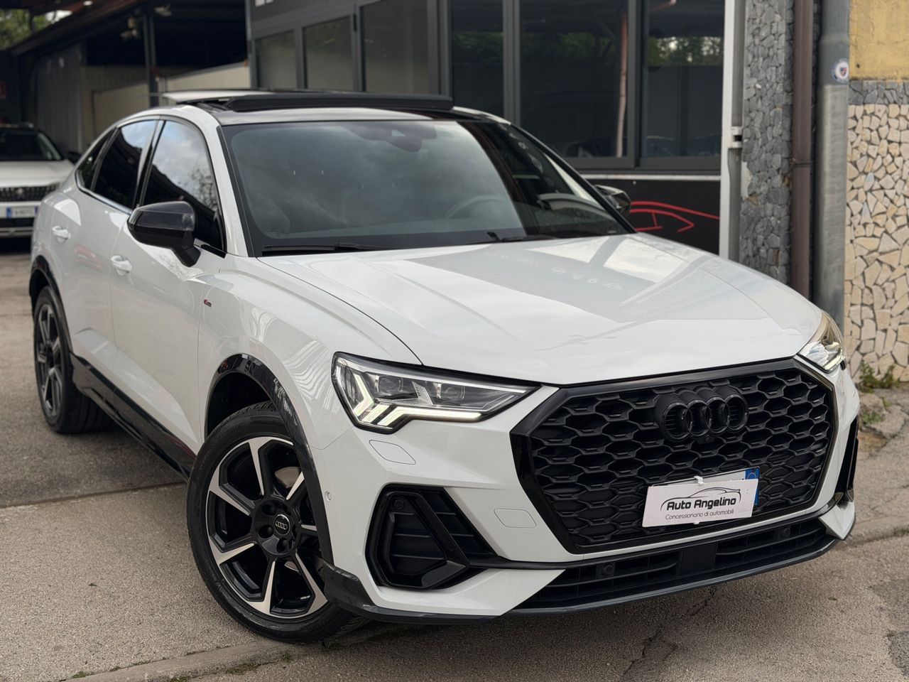 Audi Q3 SPB 35 TDI S tronic line edition tetto a imagem 3