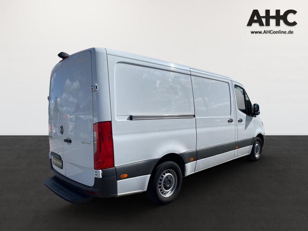 Fahrzeugabbildung Mercedes-Benz Sprinter 315 KA L2H1 RFK, Klima, Auftritt, SHZ