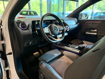 2021 Mercedes-BENZ EQA — миниатюра 16