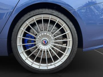2026 Alpina B8 — миниатюра 15