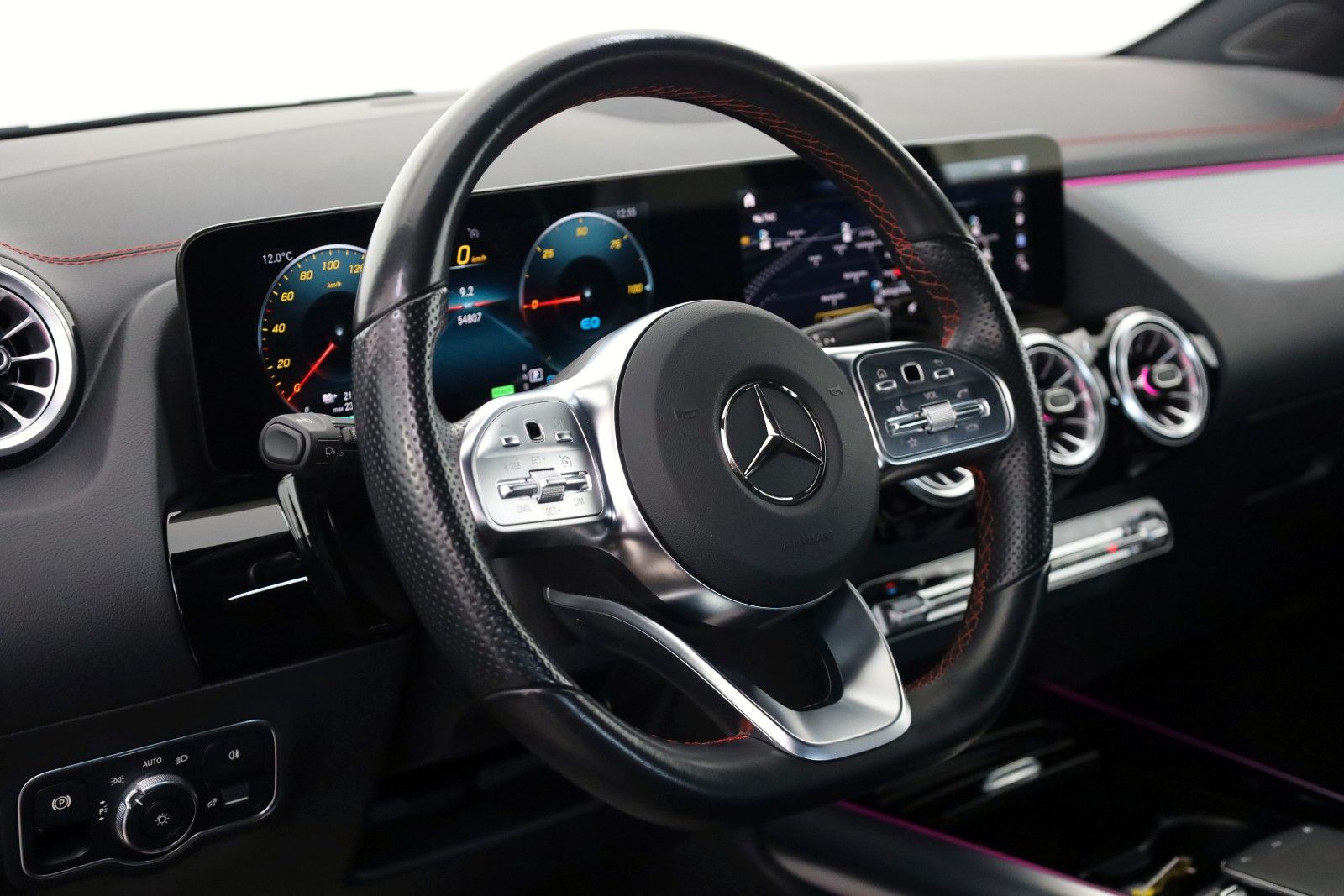 Fahrzeugabbildung Mercedes-Benz EQA 250 AMG-line, T.Leder,Navi,LED,SH,Kamera,DAB