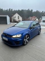 Volkswagen Golf 7R 2.0 TSI - Volkswagen Golf mit Benzin-Antrieb: Kleinwagen, 2.0