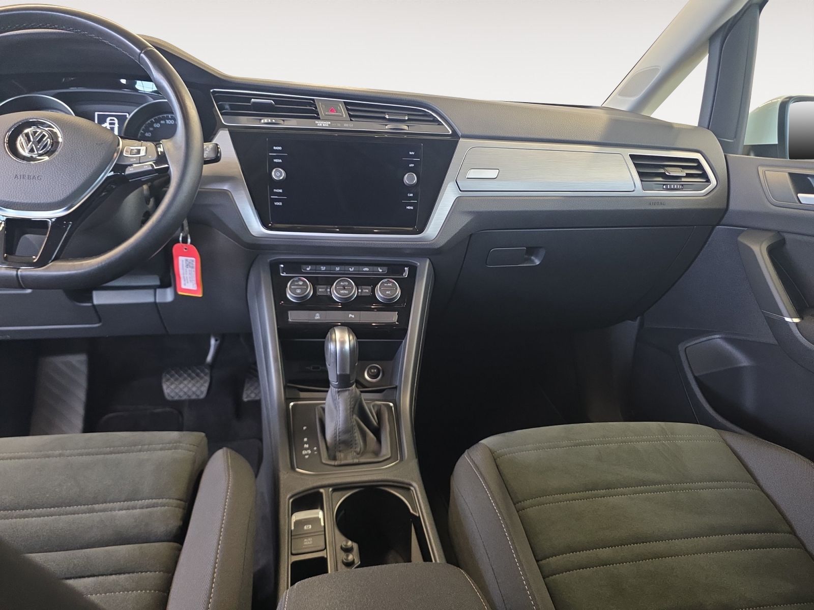 Volkswagen Touran - Bild 12