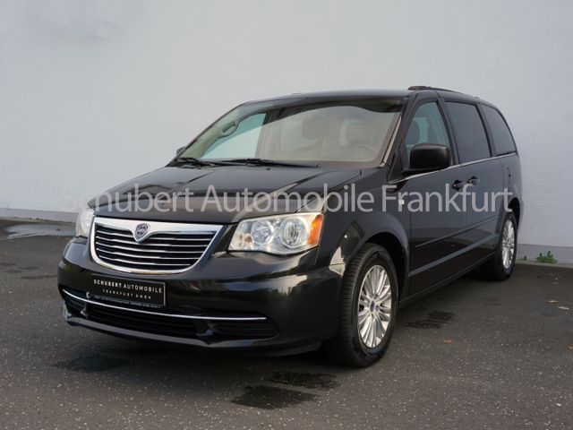 Lancia Voyager Silver 2.8 CRD 7-Sitzer