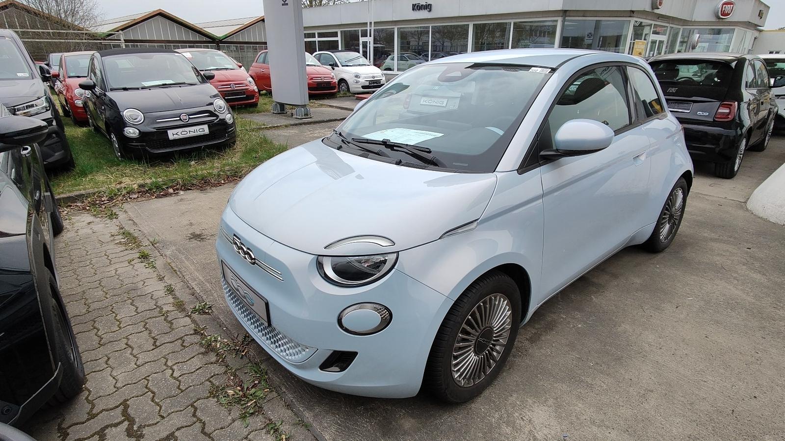 Fiat 500 Elektro 3+1 Allwetterräder,Klima, Bluetooth