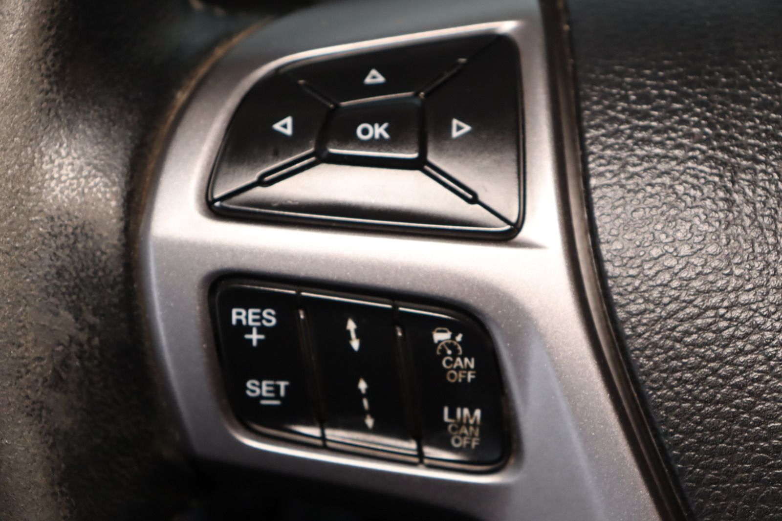 Fahrzeugabbildung Ford Ranger 3.2L 6 Auto. * Leder * Navi * SHZ Limited