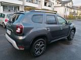 Dacia Duster TCe 150 2WD Adventure Leder,Pdc,Nav,SHZ - Dacia Duster von privat