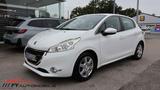 Peugeot 208 Allure Autm. Scheckheft TÜV NEU - Peugeot aus 2014