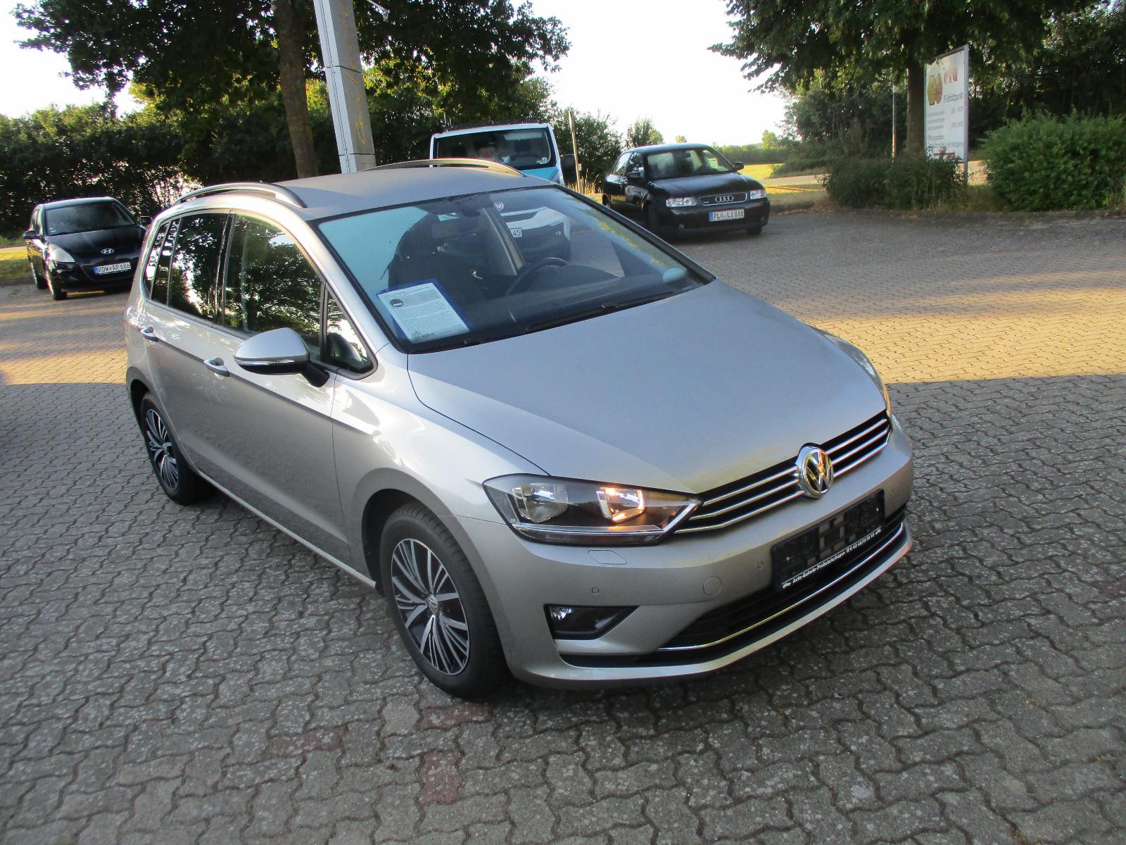 Volkswagen Golf Sportsvan VIIALLSTAR NAVI TEMP SITZH ALU
