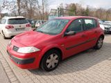 Renault Megane Authentique 1.4 16V Authentique - Renault Megane mit Benzin-Antrieb: Limousine, 1.4