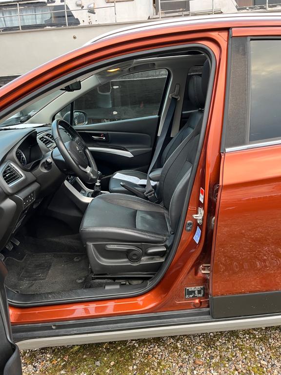 Suzuki (SX4) S-Cross