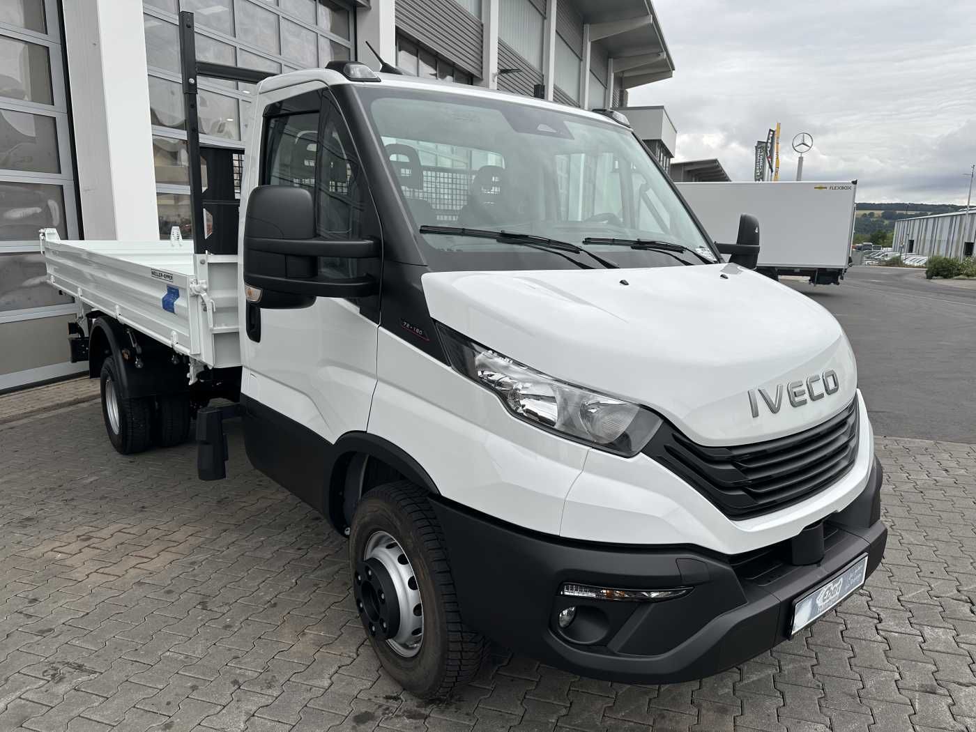 Fahrzeugabbildung Iveco Daily 70C18H 3-S.-Kipper *R3.750mm*2xAHK*