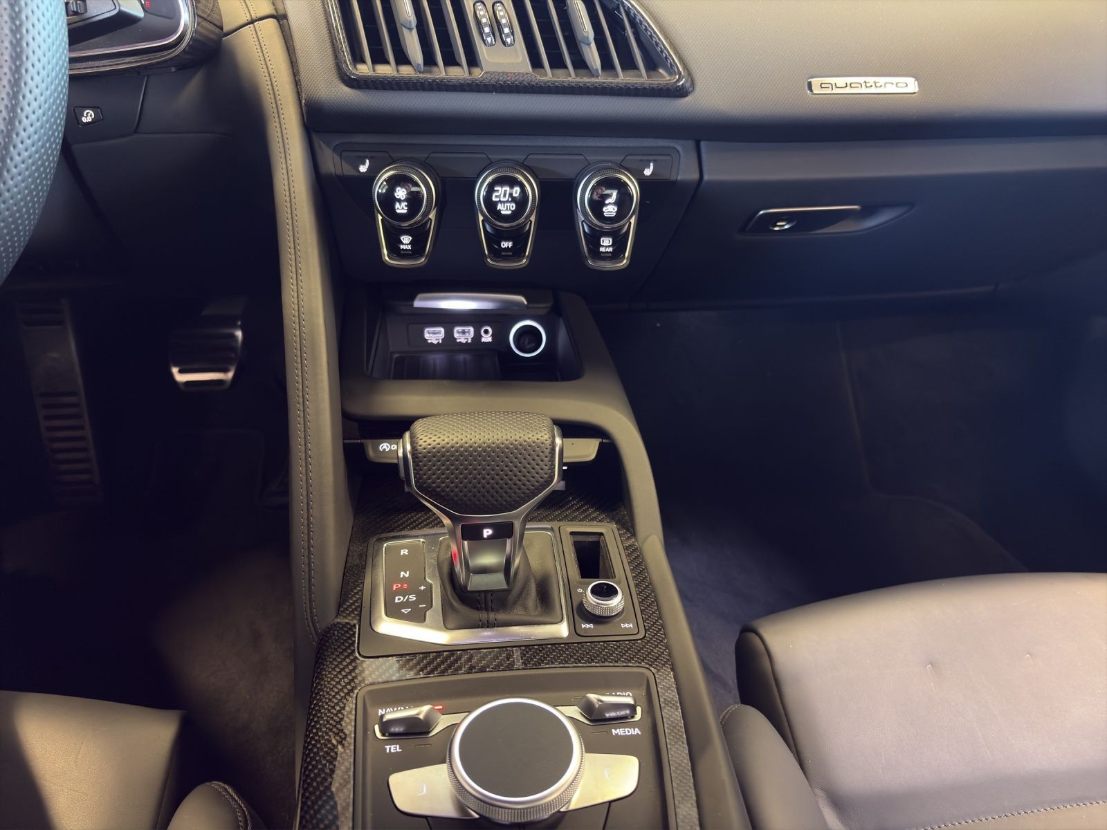 Audi R8 - Bild 11