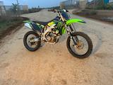 Kawasaki KX250F - KAWASAKI KX