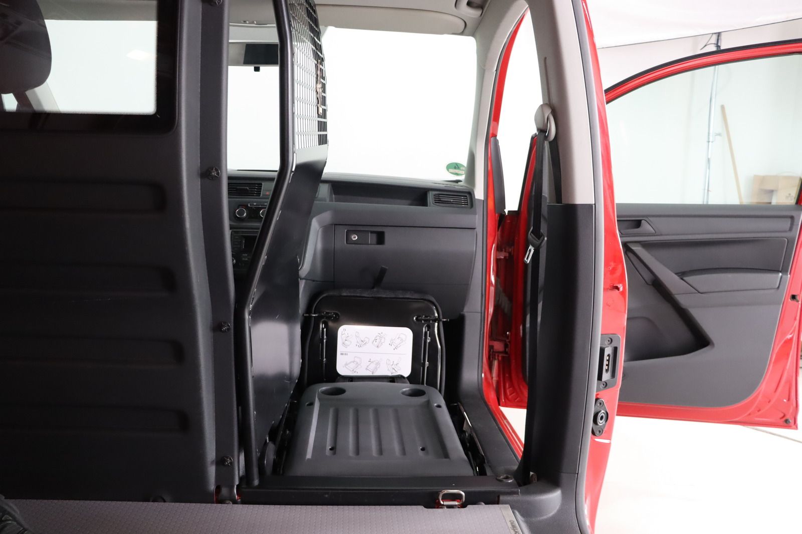 Fahrzeugabbildung Volkswagen Caddy Maxi  2.0 TDI * Klima * 1.Hand
