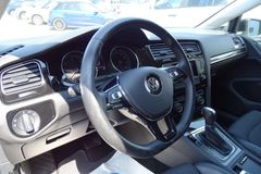 Fahrzeugabbildung Volkswagen Golf Variant Highline BMT DSG **MASSAGESITZ / SC