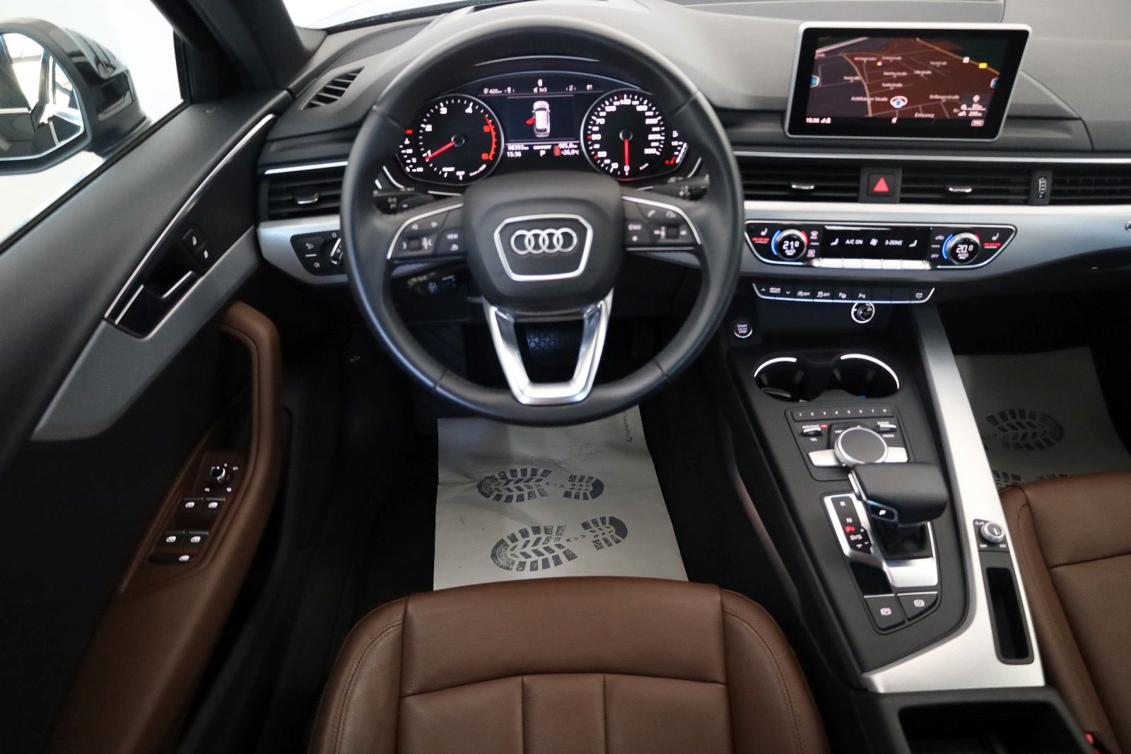 Fahrzeugabbildung Audi A4 Avant 40TDI quattro design Leder,Navi,HUD,ACC