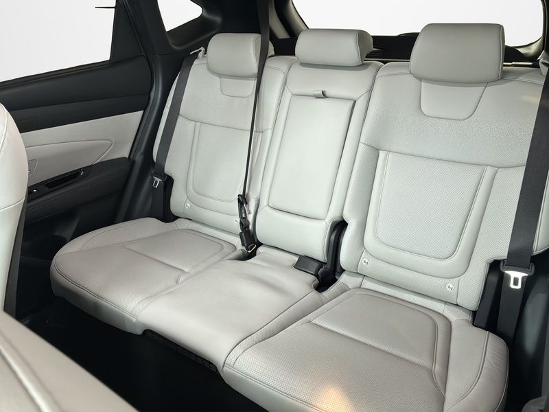 Fahrzeugabbildung Hyundai TUCSON PRIME HUD LED SHZ KLIMA NAVI