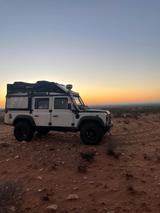 Land Rover Expeditionsfahrzeug / Offroad-Camper/ Defender  - Land Rover Defender: Offroad