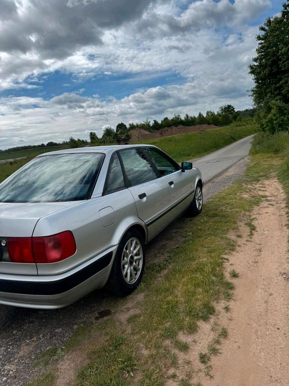 Audi 80