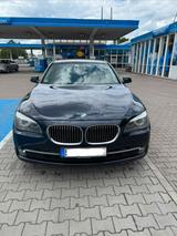 BMW 730d F01 245 PS - BMW 730 aus 2010: D