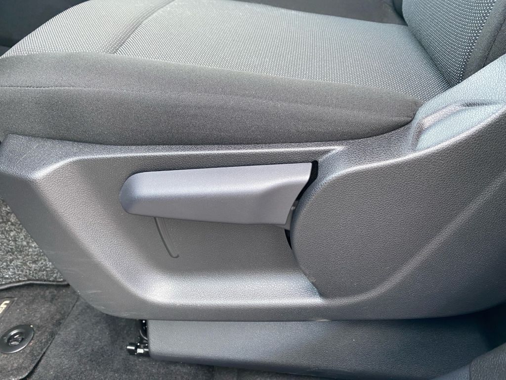 Fahrzeugabbildung Citroën Berlingo 1.2 Puretech 110 L1