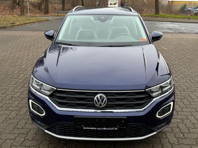 Volkswagen T-Roc Sport 2.0 TDI*Navi*Kamera*AHK*SHZ*