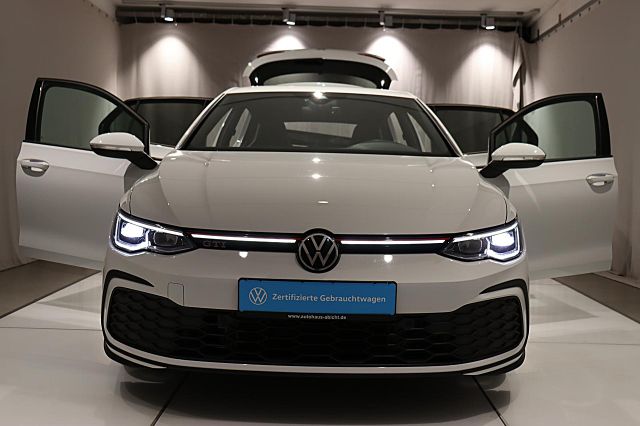 Golf GTI 2.0 TSI DSG NAVI PDC KAMERA SHZ SPORTFW