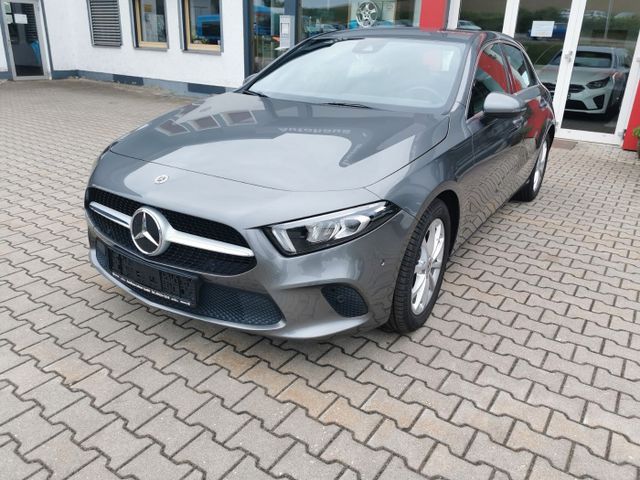 MERCEDES-BENZ A 200 Progressive LED+TEMPO+VIRTUAL+DAB+PDC