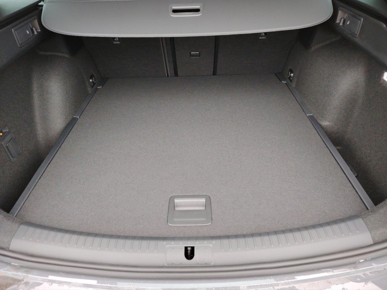 Fahrzeugabbildung CUPRA Leon Sportstourer 1.5 TSI 110 kW