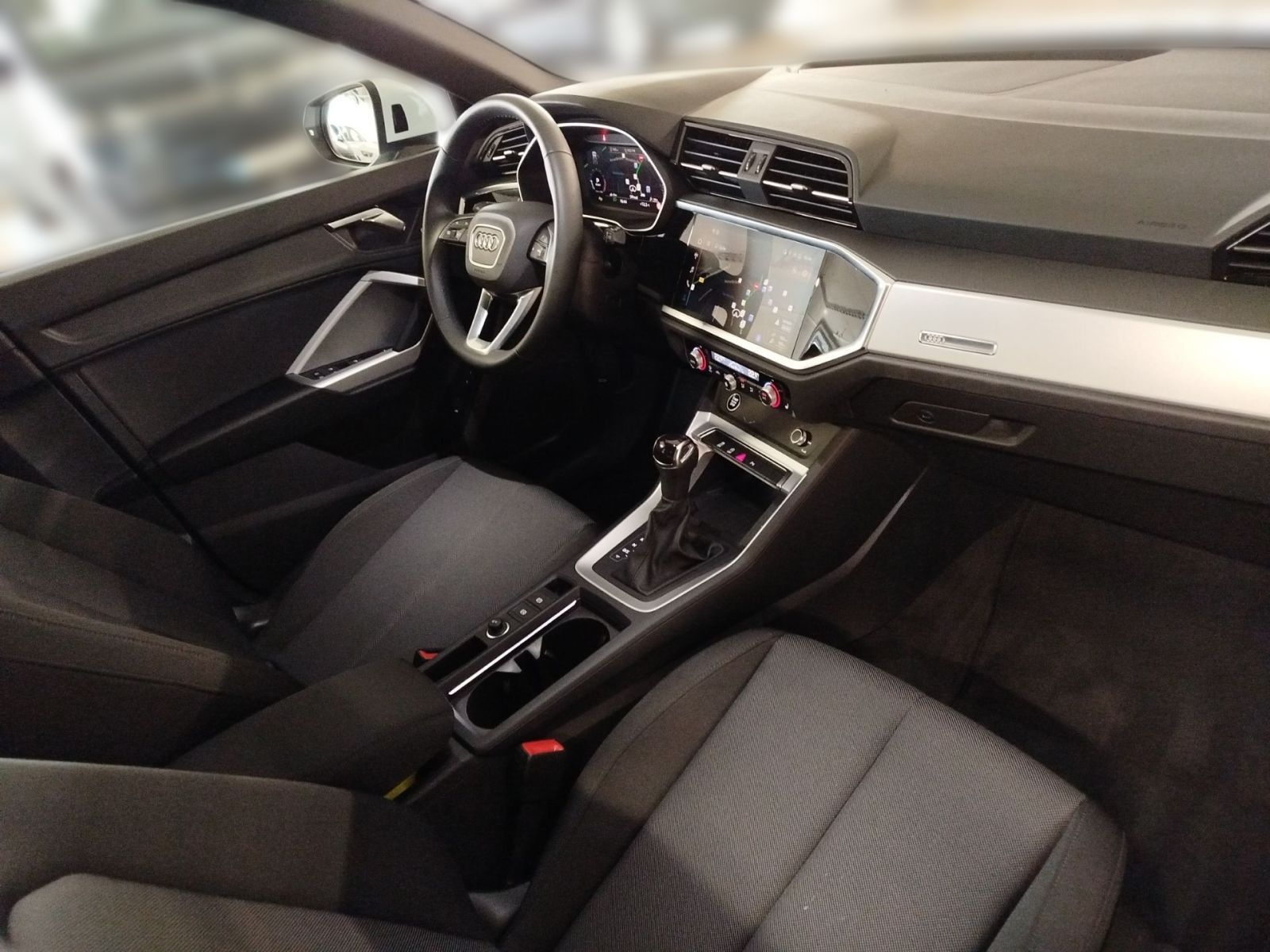 Audi Q3 - Bild 13