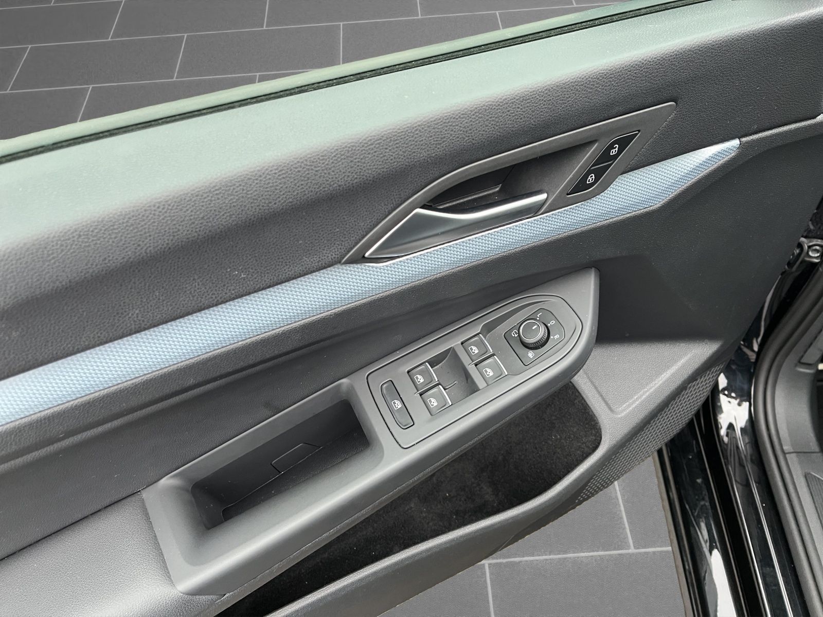 Volkswagen Golf - Bild 13