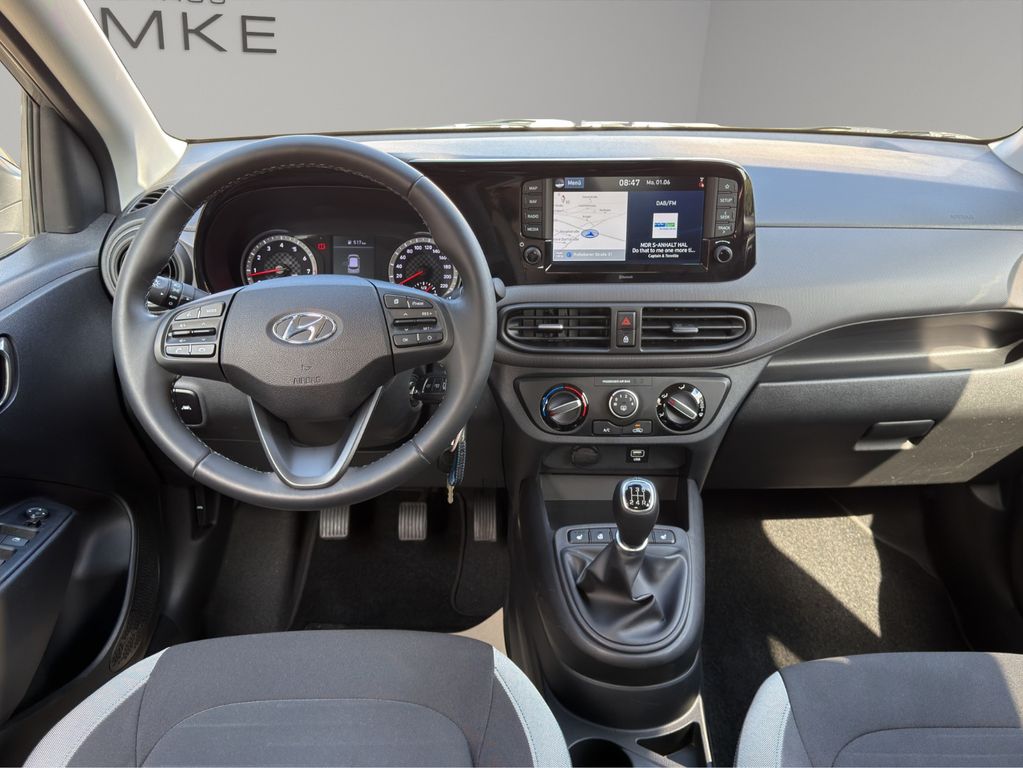 Hyundai i10 1.2 INTRO -NAVI-PDC-KAMERA-SITZHZG.+WR