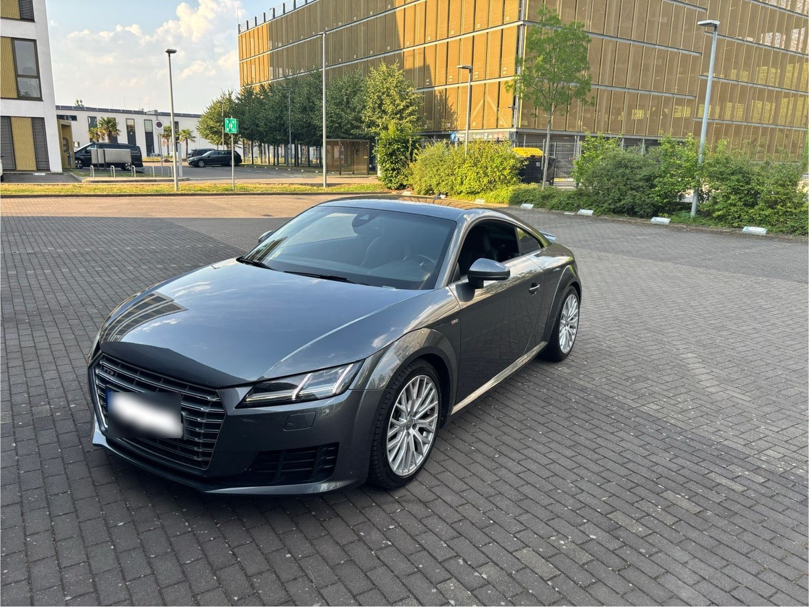 AUDI Audi TT 230PS Quattro S-Tronic S-Line Keyl...