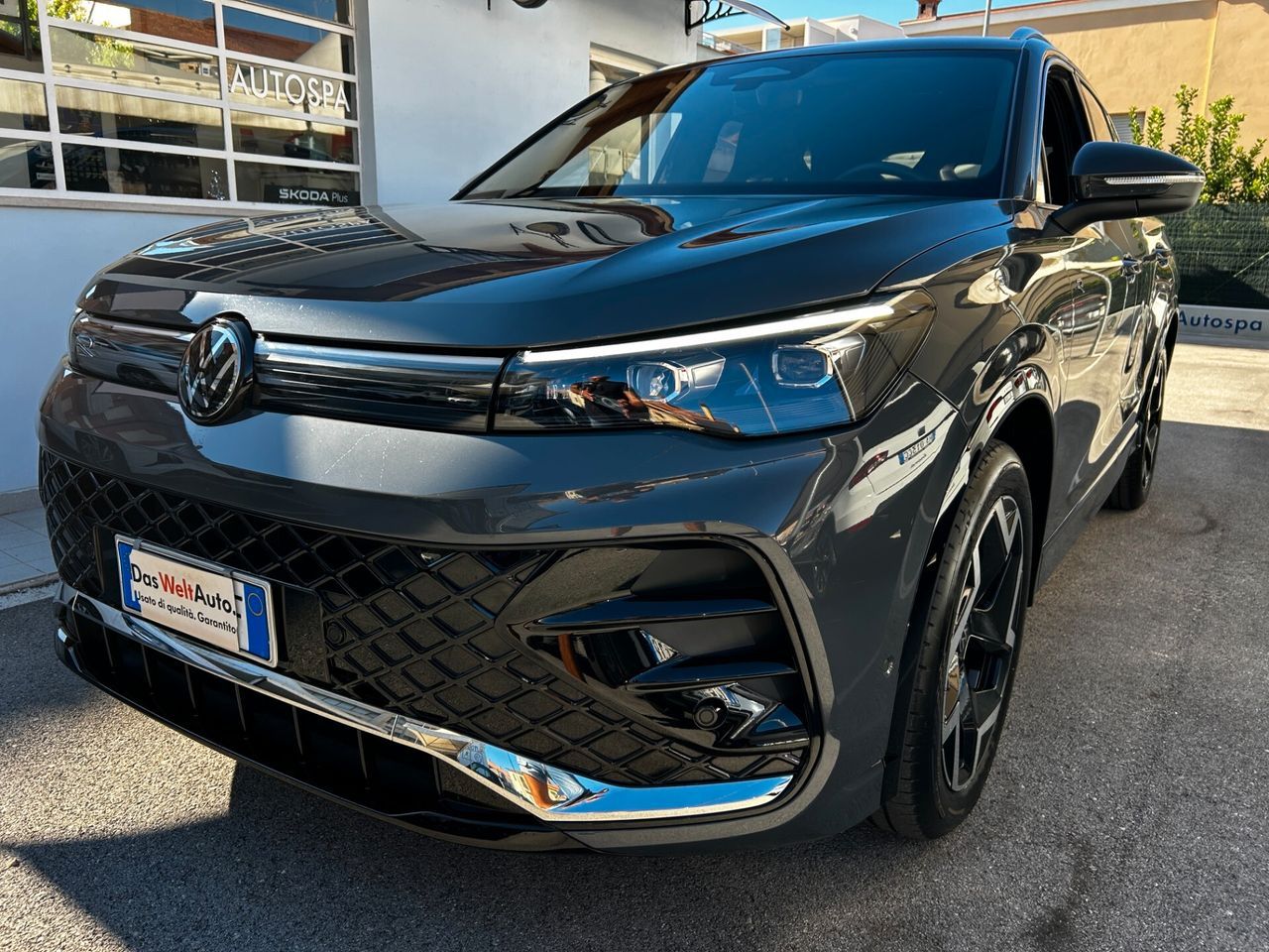 Other Volkswagen Tiguan 2.0 TDI 150 CV DSG R-Line 2025 imagem 2