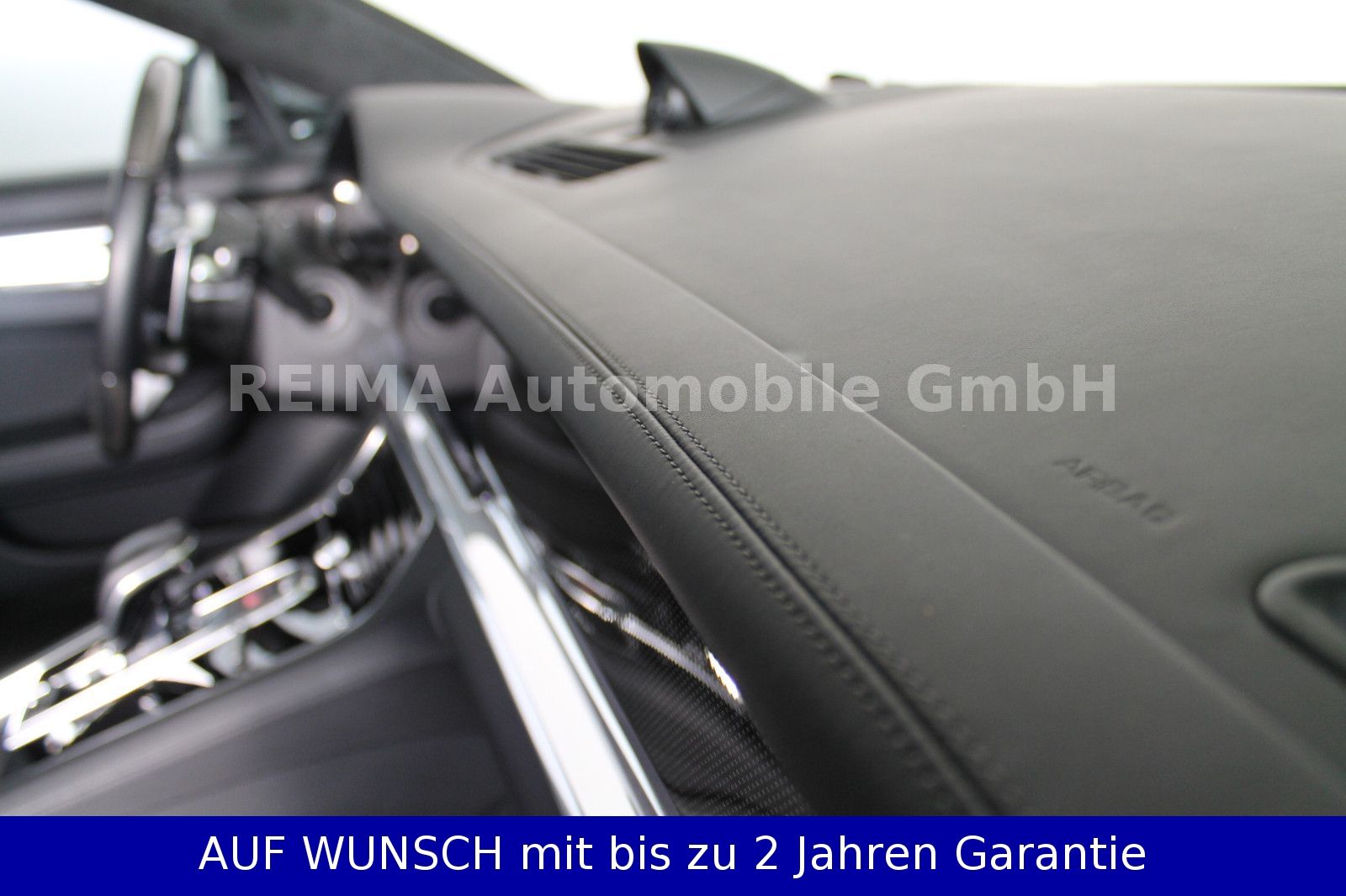 Fahrzeugabbildung Porsche Panamera Sport Turismo Turbo S E-Hybrid, Matrix
